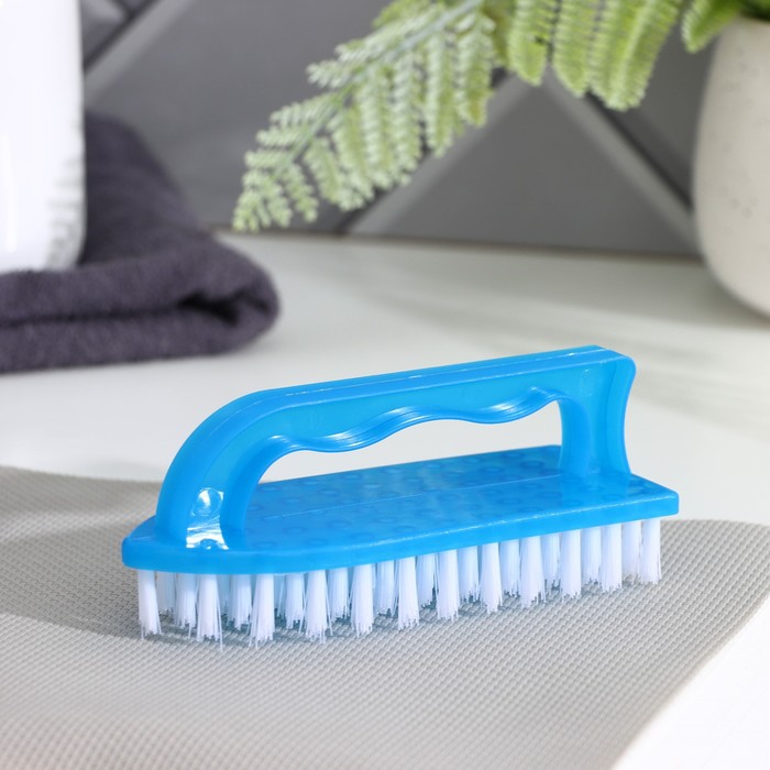 Щетка-утюжок 12,5х5х5см, цвет микс